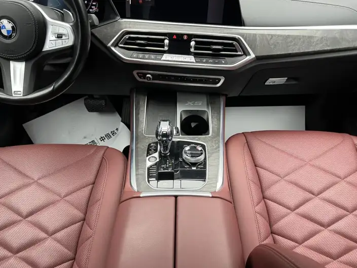 BMW X5 2022 Model xDrive 30Li Exclusive Model M Sports Set – фото 9