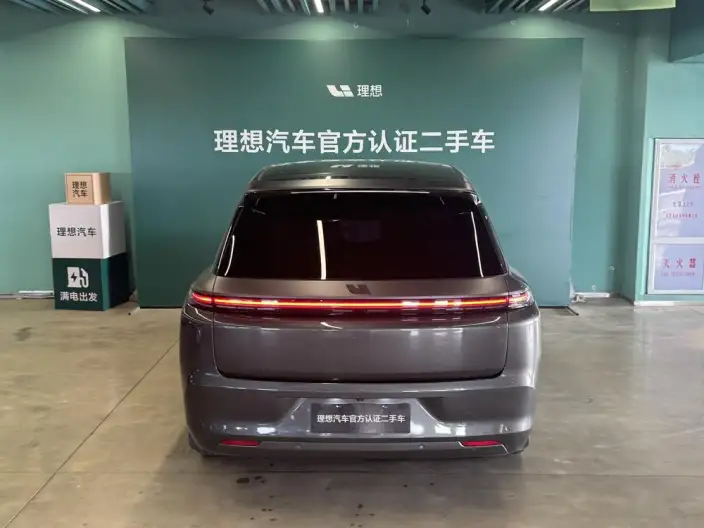 Li Auto L8 2023 Model Pro Edition