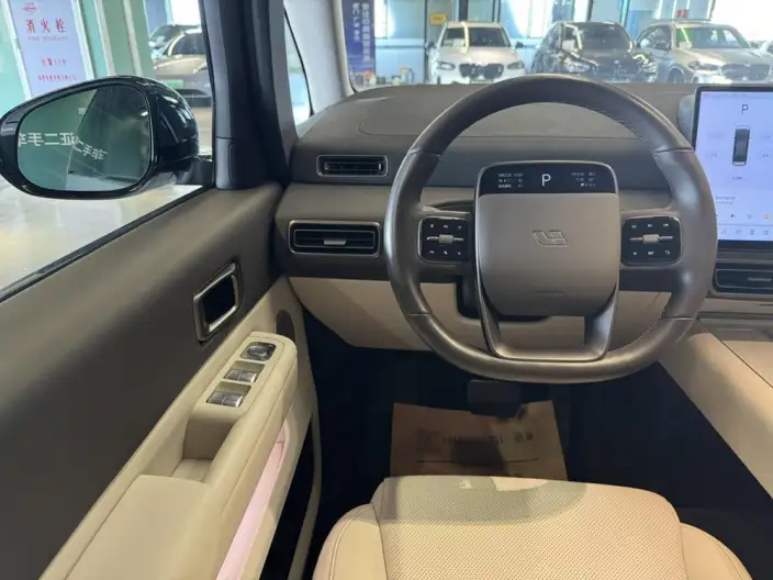 Li Auto MEGA 2024 Model Ultra Edition – фото 7