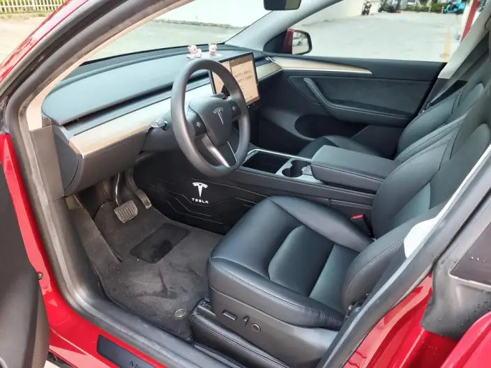 Model Y 2023 Model Rear-wheel drive version – фото 9