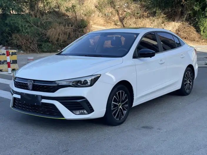 Roewe i5 2021 Model 1.5L CVT Platinum edition