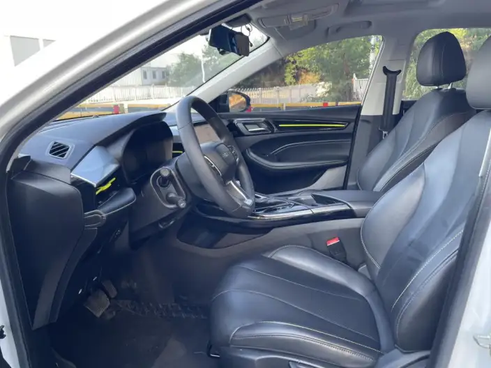Roewe i5 2021 Model 1.5L CVT Platinum edition – фото 8
