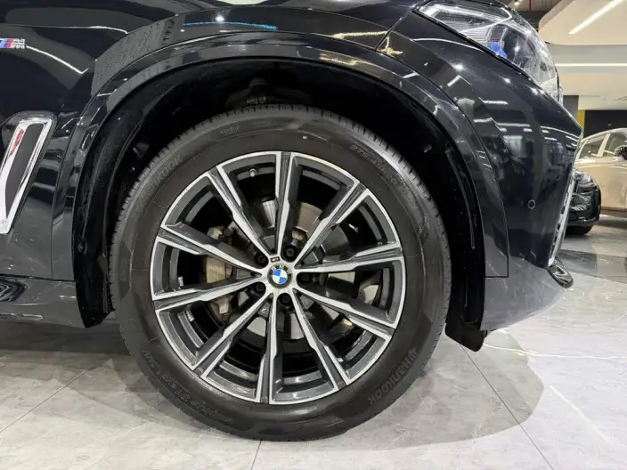 BMW X5 2022 Model xDrive 30Li Exclusive Model M Sports Set – фото 7