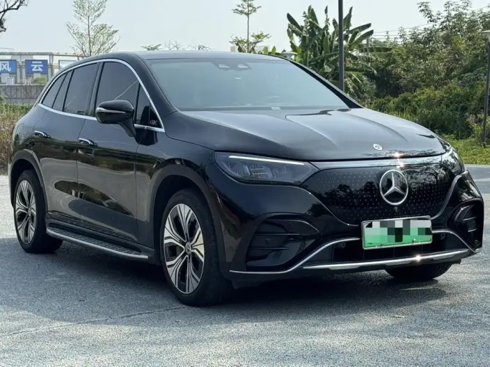 Mercedes-Benz EQE SUV 2024 Model EQE SUV 350 4MATIC Deluxe Edition – фото 3