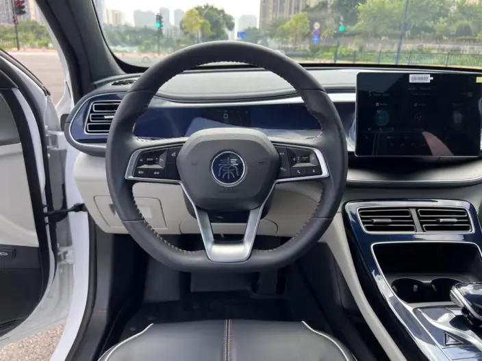BYD Qin PLUS DM 2021 Model DM-i 120KM Noble Model – фото 7
