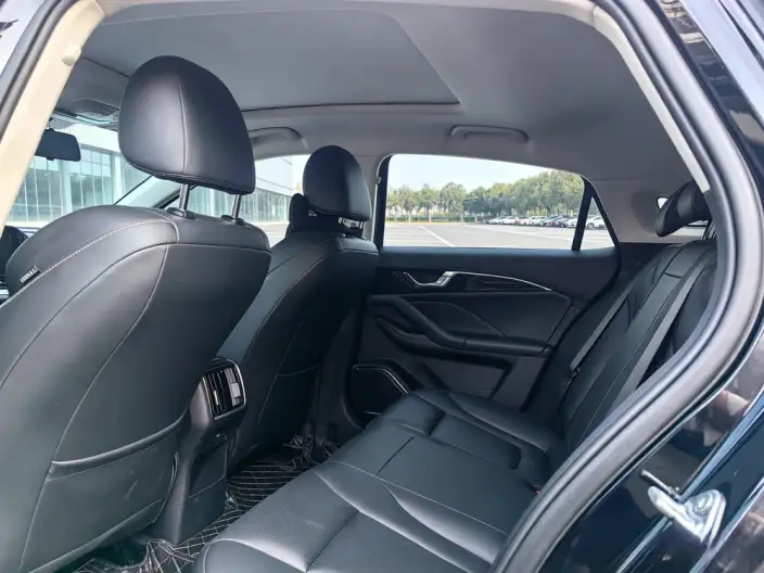 BESTUNE B70 2022 Model Third generation 1.5T Automatic Enjoy Edition Model – фото 7