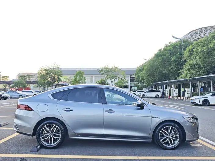 BYD Qin PLUS DM 2021 Model DM-i 55KM Flagship Model – фото 7