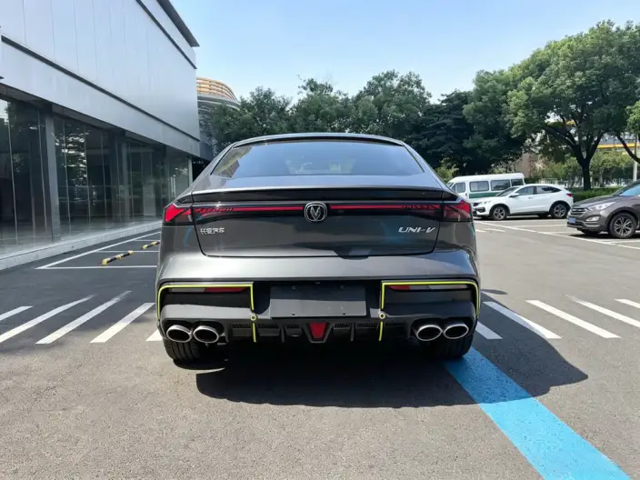 Changan UNI-V 2022 Model 1.5T Sports Edition