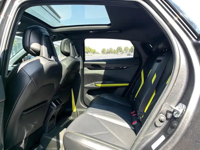 Changan UNI-V 2022 Model 1.5T Sports Edition – фото 9