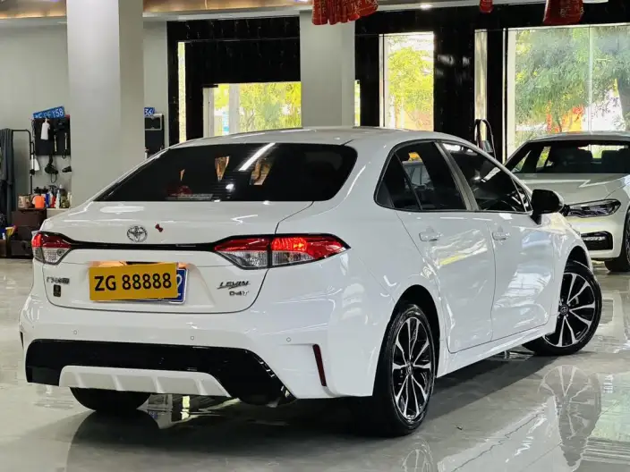 Toyota Levin 2022 Model 185T CVT Sports Edition – фото 6
