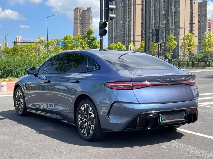 BYD Seal 2022 Model 550KM Standard Battery Life Rear Drive Edition Elite Model – фото 4