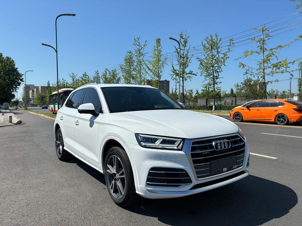Audi Q5L Модель 2020 года 40 TFSI Rong Xiang Dynamic – фото 3