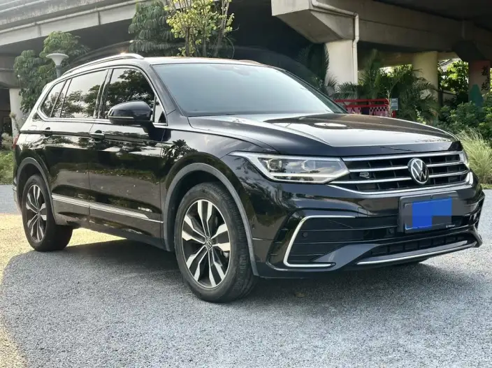 Volkswagen Tiguan L 2023 Model 330TSI 2WD R-Line Enjoy the version more – фото 3