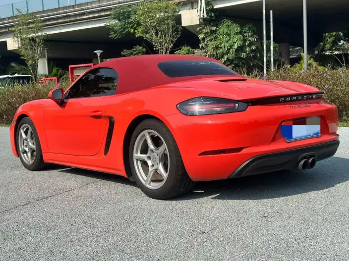 Porsche 718 2022 Model Boxster 2.0T