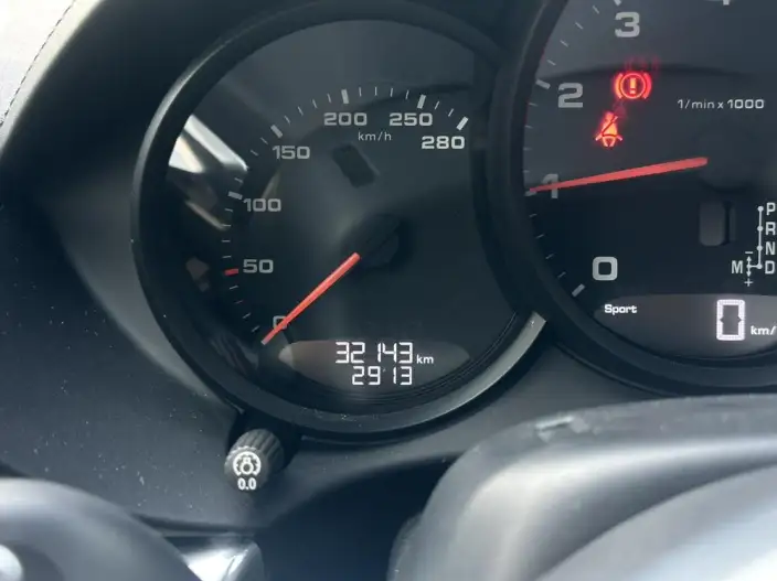 Porsche 718 2022 Model Boxster 2.0T – фото 10
