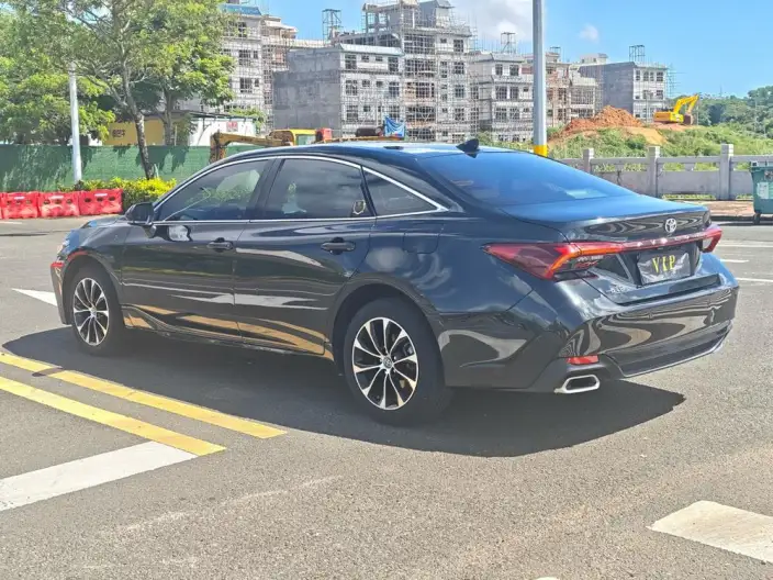 Toyota Avalon 2023 Model 2.0L CVT Deluxe Edition – фото 4