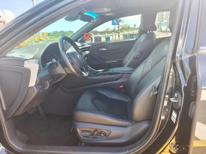 Toyota Avalon 2023 Model 2.0L CVT Deluxe Edition – фото 9