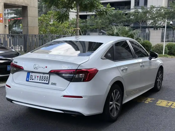 Honda Civic 2023 Model 240TURBO CVT Momentum Edition – фото 6