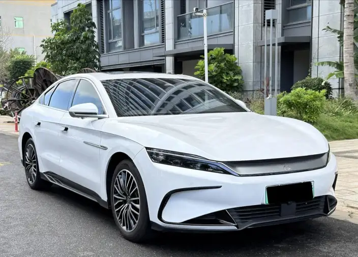 BYD Han EV 2023 Model Champion Edition 506KM Noble Model – фото 3