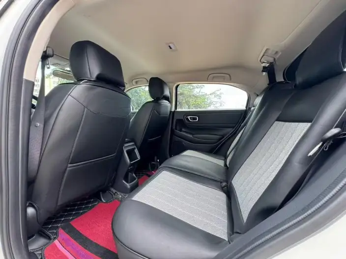 Honda Vezel 2023 Model 1.5L CVT Elite Edition – фото 9