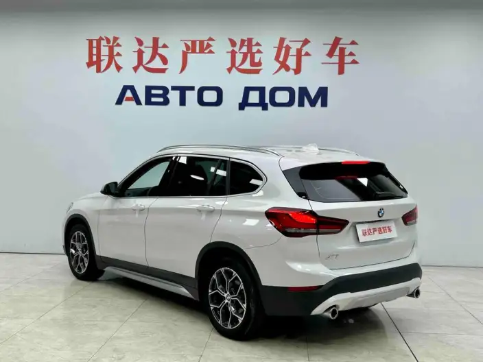 BMW X1 2022 Model sDrive20Li Fashion Model – фото 4