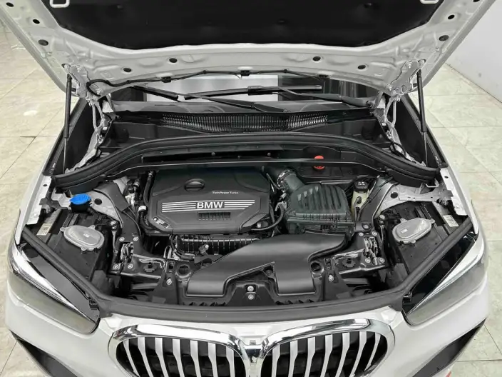 BMW X1 2022 Model sDrive20Li Fashion Model – фото 8
