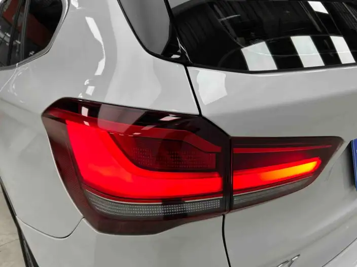BMW X1 2022 Model sDrive20Li Fashion Model – фото 10