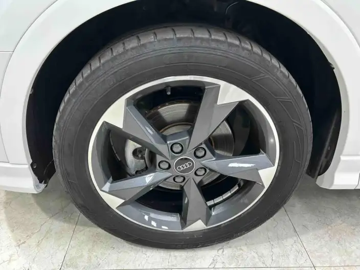 AUDI Q3 2022 Model 35 TFSI Fashion Dynamic Model – фото 7