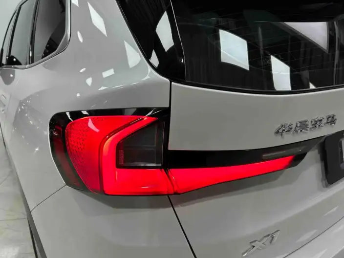 BMW X1 2023 Model sDrive20Li X Design Set – фото 9