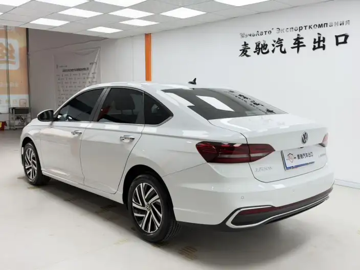 Volkswagen Lavida 2024 Model 1.5L Automatic Manyi Edition – фото 4
