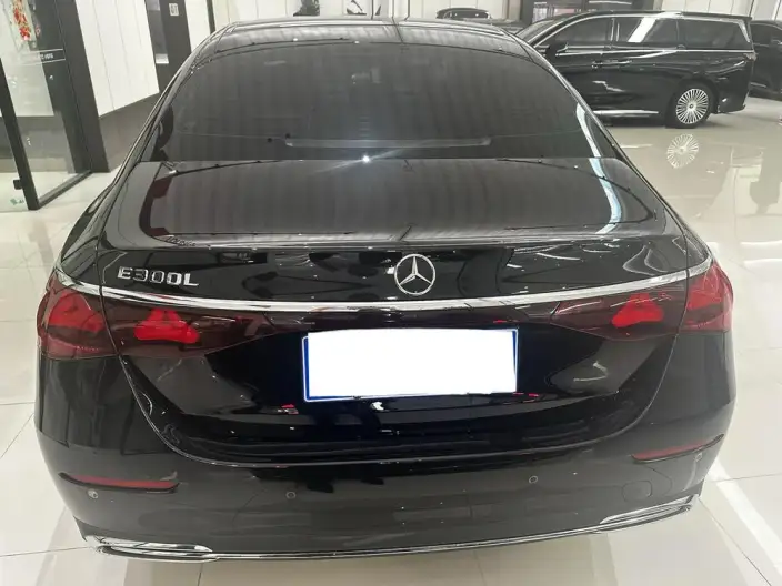 Mercedes-Benz E-Class 2025 Model Facelift E 260 L sedan – фото 5