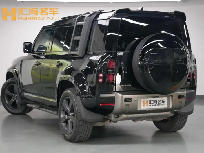 Land Rover Defender 2024 Model 110 3.0T P400 X-Dynamic HSE – фото 5