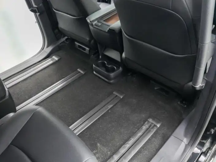 Toyota Sienna 2027 Model Hybrid 2.5L Deluxe Edition – фото 9