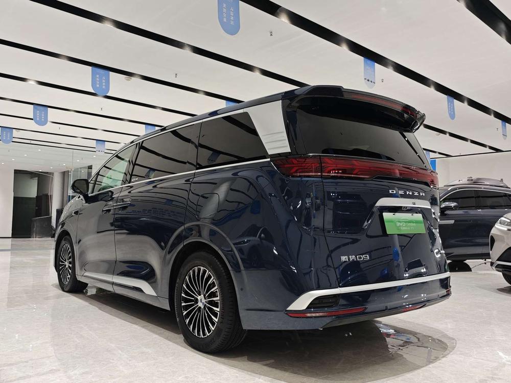 DENZA D9 DM 2025 Model S mart Driving Edition 1020 4WD Flagship