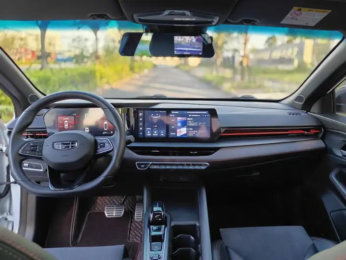 Geely Binrui 2022 Model Geely Binrui COOL 1.5T DCT Thunder Edition – фото 9
