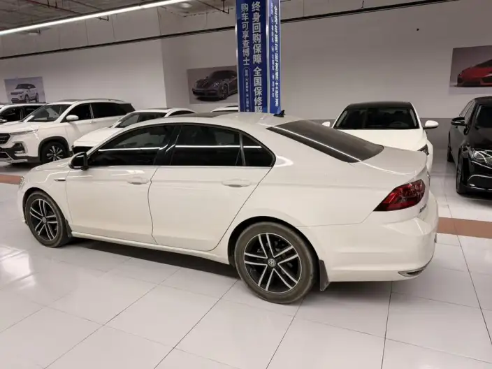 Volkswagen Lamando 2021 Model 280TSI DSG Comfort Edition – фото 5