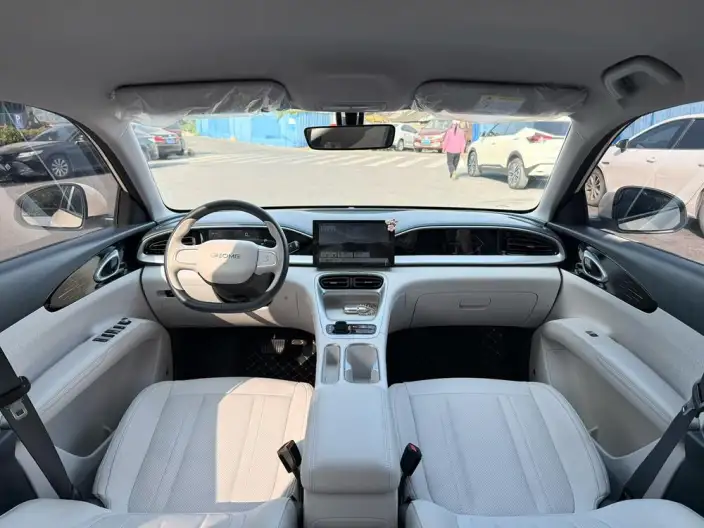 Geely Galaxy StarWish 2025 Model 310km Youth Edition – фото 6