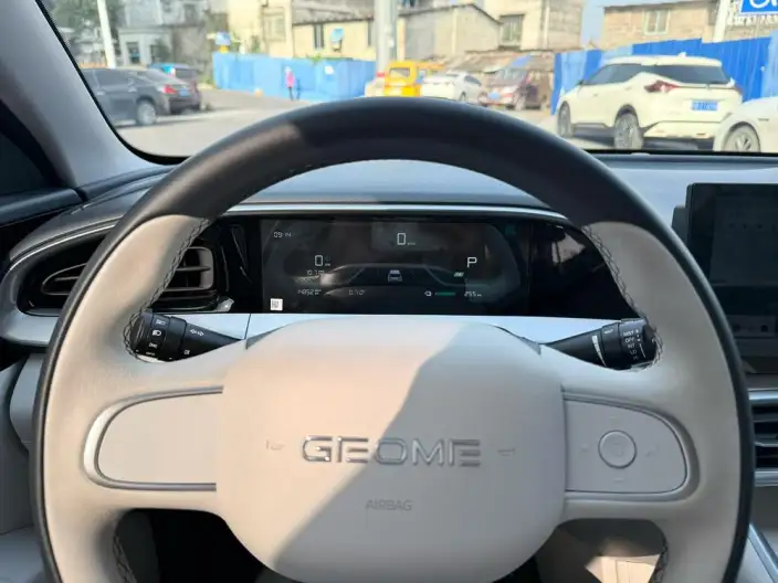 Geely Galaxy StarWish 2025 Model 310km Youth Edition – фото 7