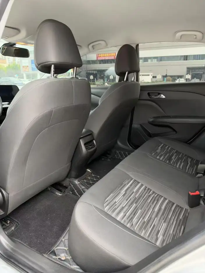 Chevrolet Corolla 2023 Model 1.5L DCT Yuexiang Edition – фото 9