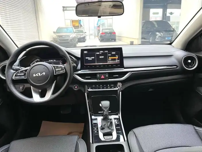Kia K3 2021 Model Facelift 1.5L CVT Youth Edition – фото 9
