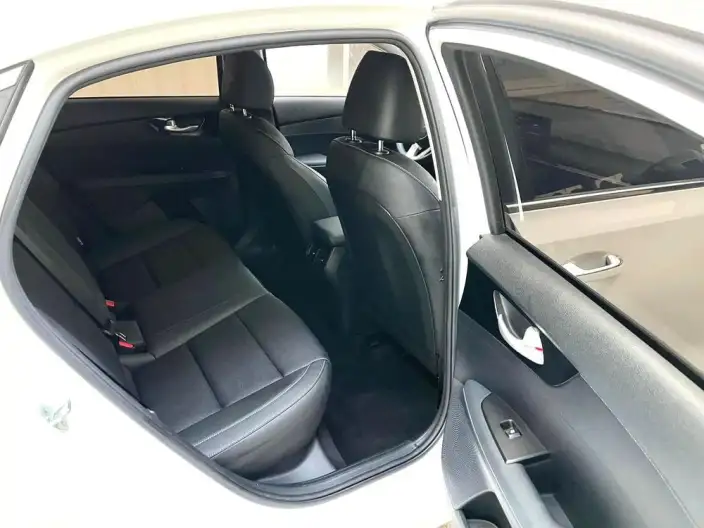 Kia K3 2021 Model Facelift 1.5L CVT Youth Edition – фото 10