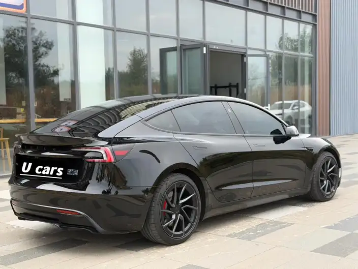 Model 3 2025 Model High performance All-wheel drive version