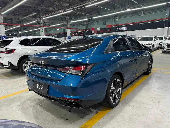 Hyundai Ioniq 2022 Model 1.5L CVT GLX Elite Edition – фото 6