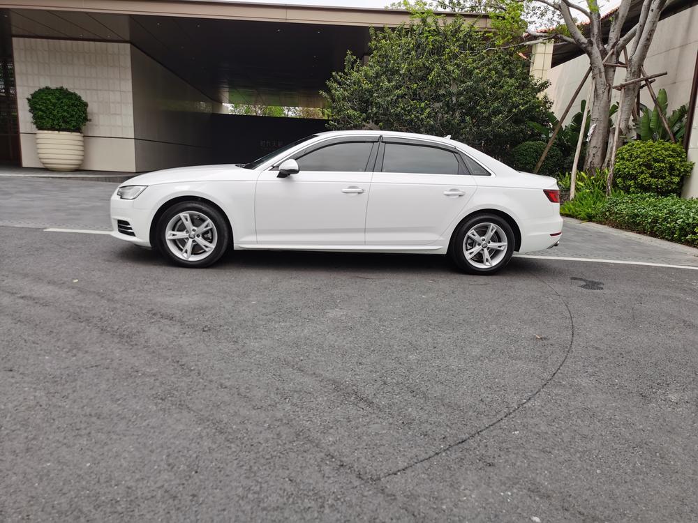 Audi A4L 2018 30th Anniversary 30 TFSI Entry – фото 4