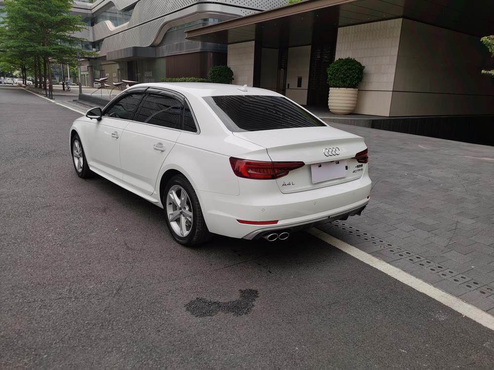 Audi A4L 2018 30th Anniversary 30 TFSI Entry – фото 5