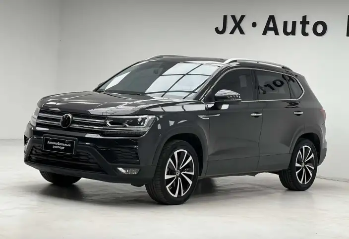 Volkswagen Tharu 2022 Model 280TSI 2WD Deluxe Edition – фото 1