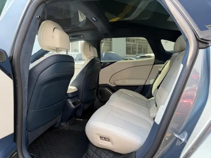 ZEEKR 007 2024 Model Rear Drive Edition 75kWh – фото 9