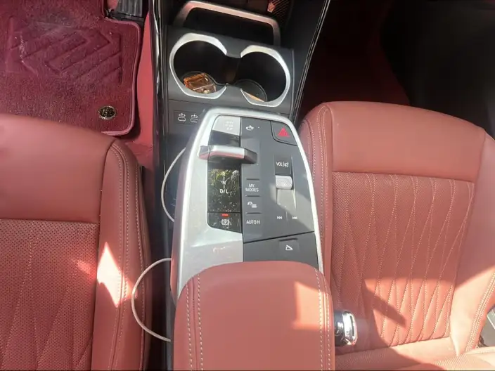 BMW X1 2026 Model sDrive25Li X Design Set – фото 8