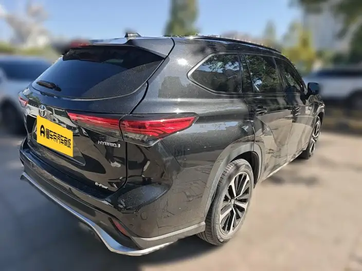 Crown Kluger 2021 Model 2.5L HEV 4WD Deluxe Edition – фото 2