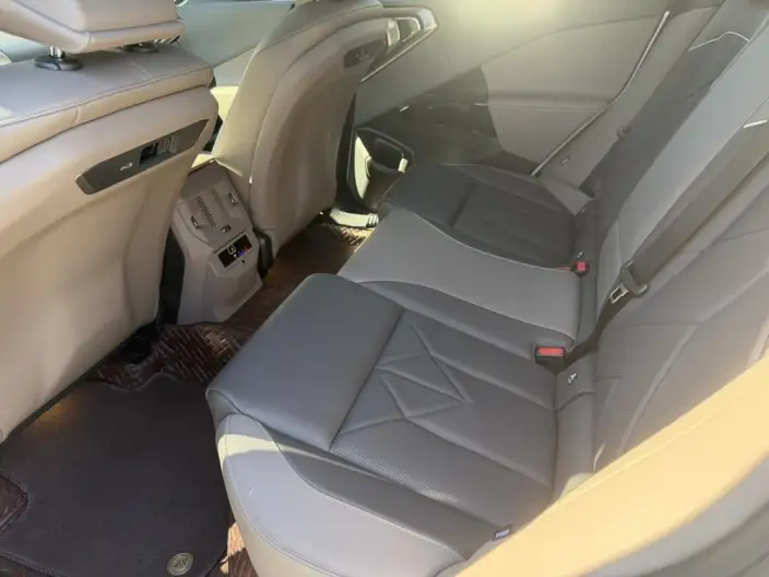BMW X3 2025 Model xDrive30L Leading Model M Sports Set – фото 9